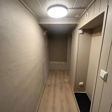 Modern Basement Leilighet Stavanger