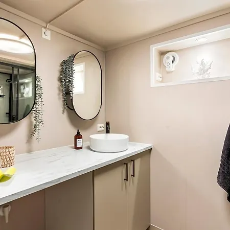 Modern Basement * スタヴァンゲル